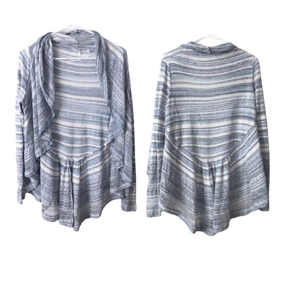 NWOT Knitted & Knotted Blue Lace Crochet Round Hem Ruffle Open Front Cardigan S - Picture 1 of 16